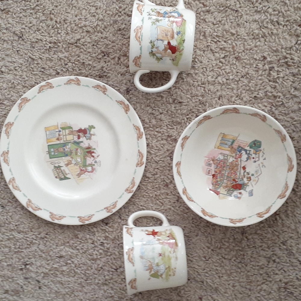 4 piece bunnykins set